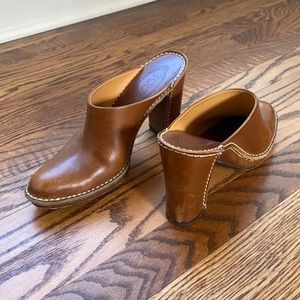 Tods Brown leather clog mules